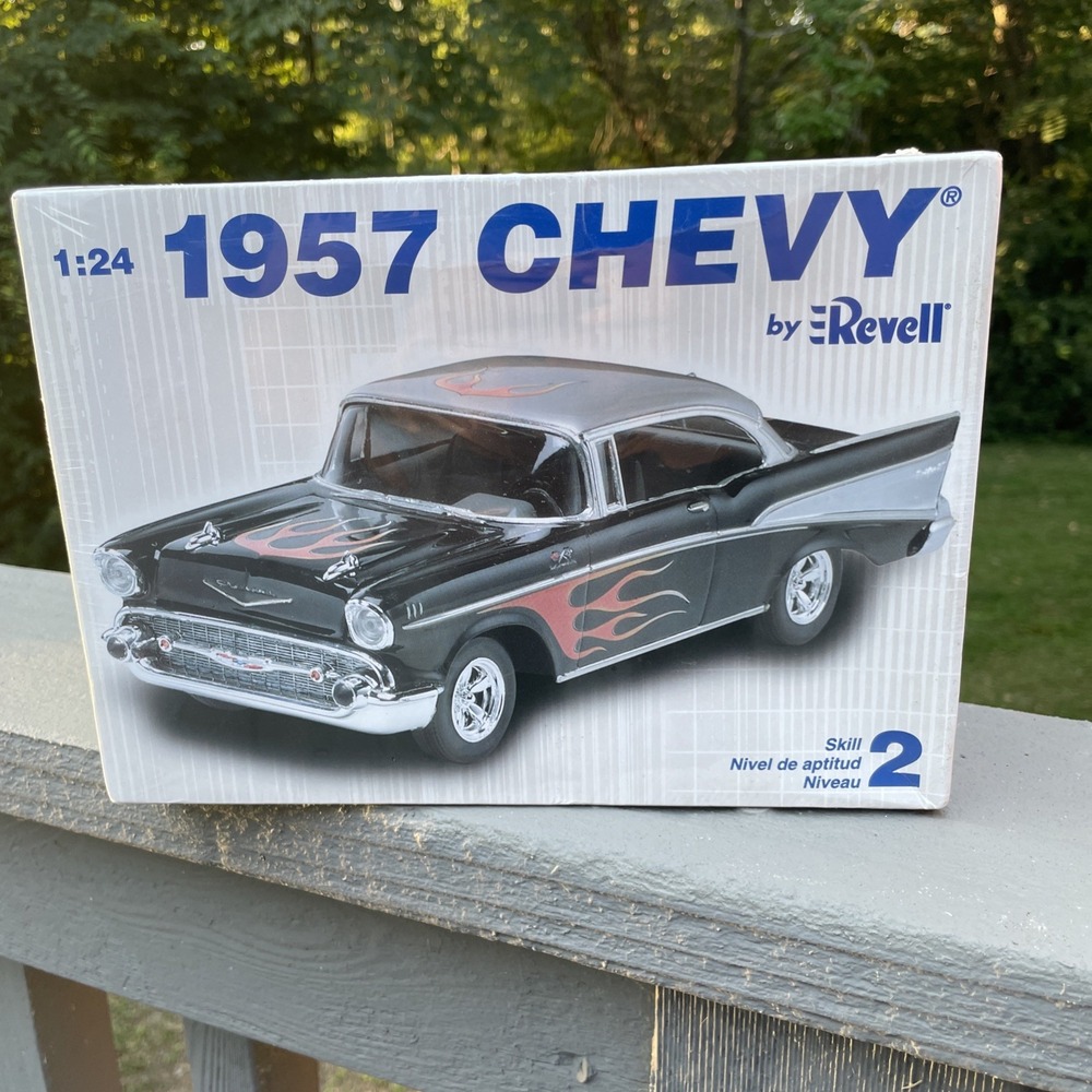 Revell 1957 Chevy 1:24 Plastic Model Kit Skill 2 Decals Age 10+ #85-0871